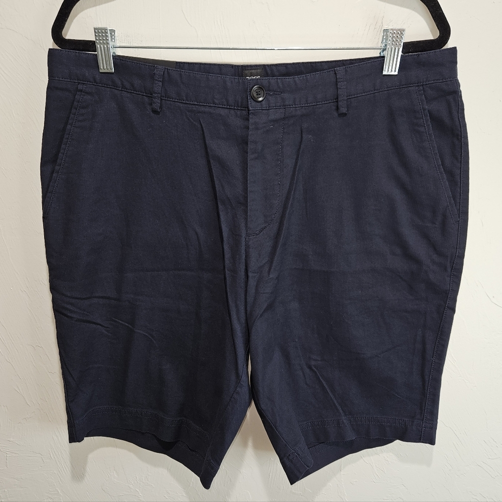 NWT! Hugo Boss Dark Blue Shorts Men's Size 36 R NEW $98 MSRP - Picture 2 of 16